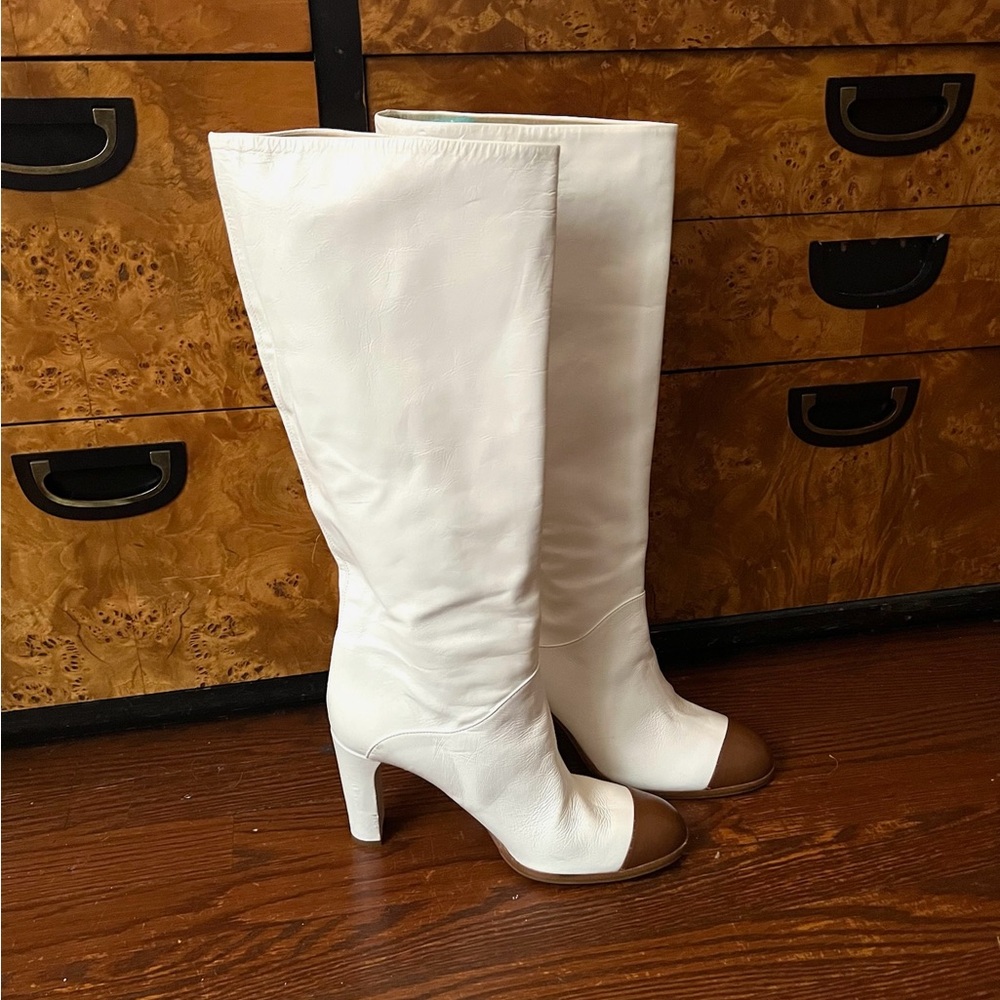 MNZ Knee-High Leather Boots — White & Tan Contrast Toe — Size 40 (Fits US 9)